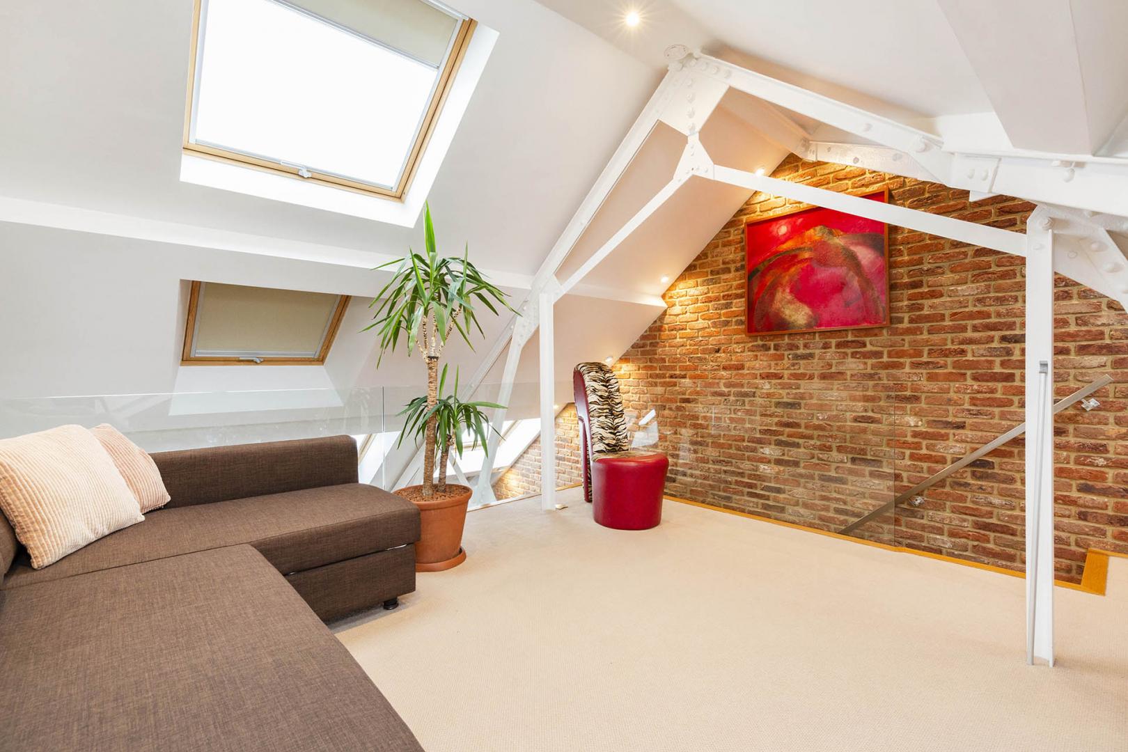 Unique Penthouse Living Brook Road, Dollis Hill